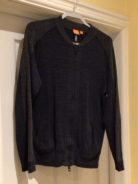 BOSS ORANGE Men's Two-Tone Zip-Up Sweater in Navy and Charcoal